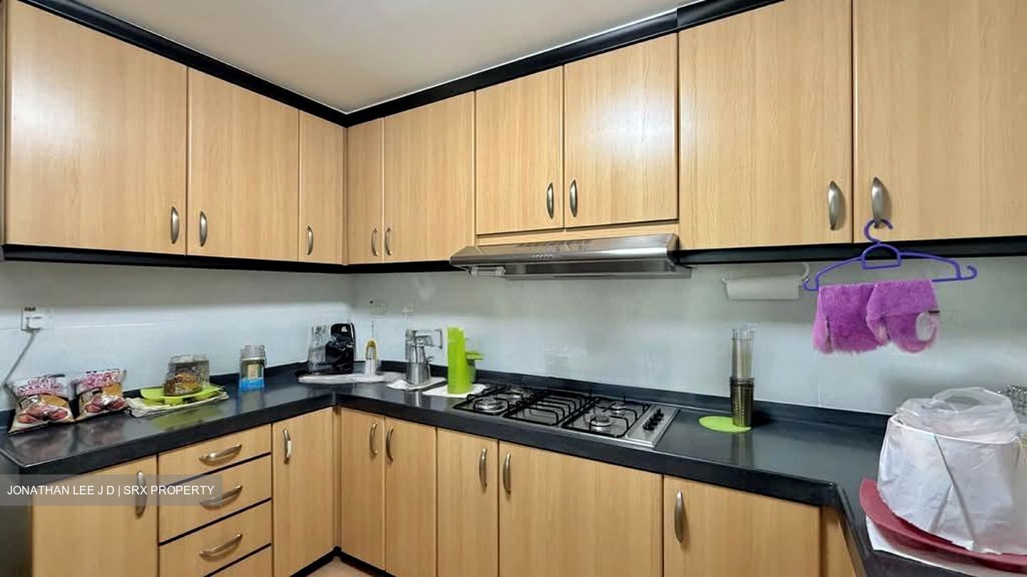 Palm Gardens (D23), Condominium #566512581